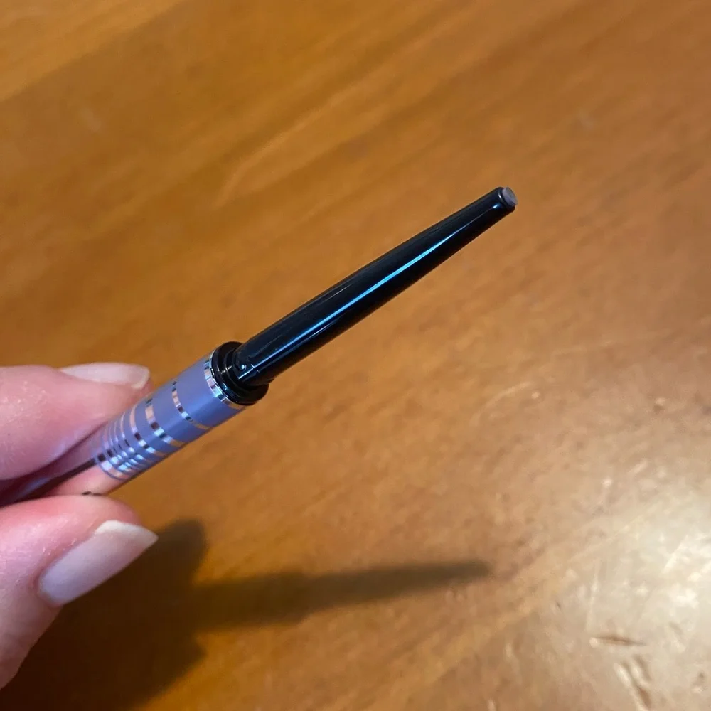Marc Jacobs Fineliner Eyeliner Dove Affair